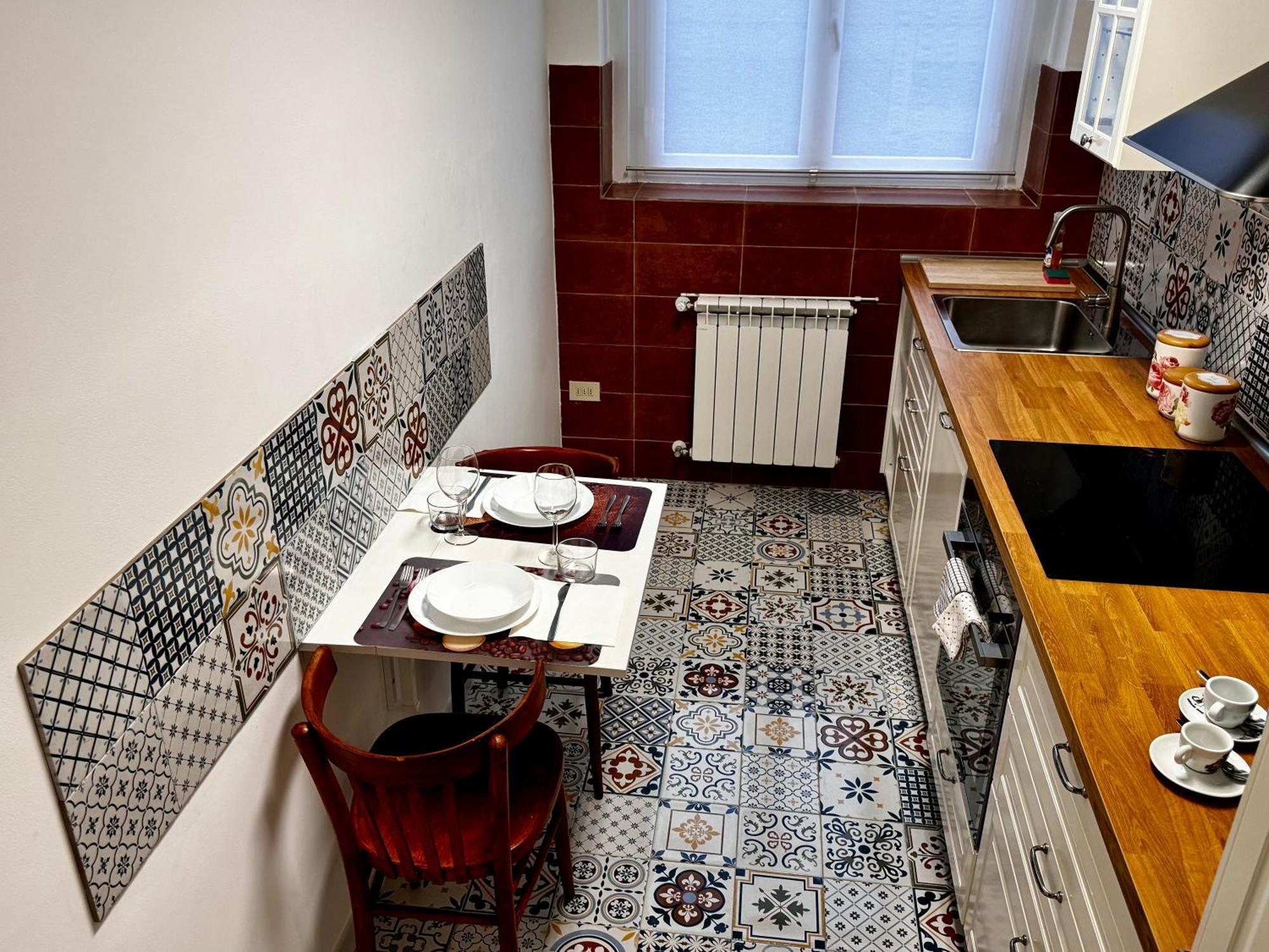 Charm & History In Trieste Luaran gambar